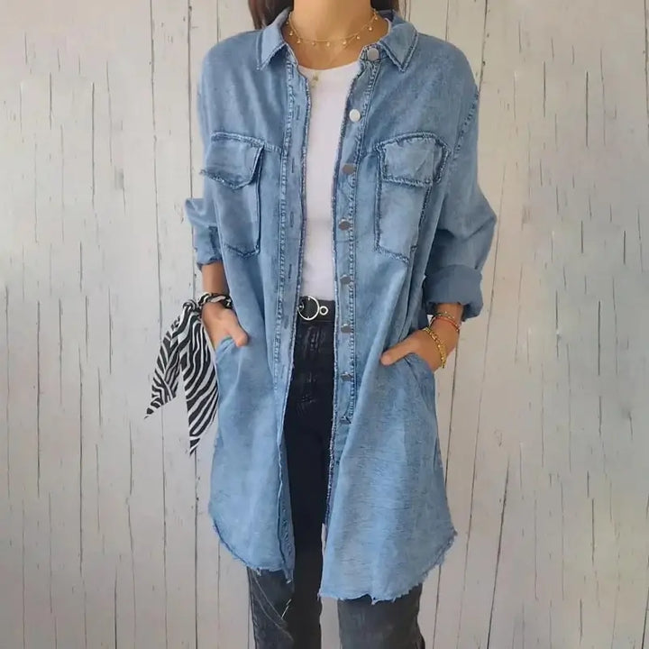 Mila – Giacca Camicia in Denim Casual
